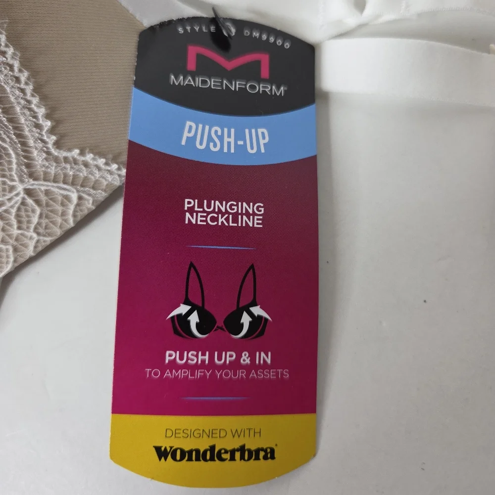 Maidenform Wonderbra Plunging Neckline Underwire Push Up Bra Size 40D NWT